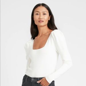 Banana Republic XS puff sleeve sweater IVORY